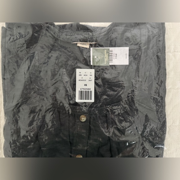 Breezy Puff Sleeve Top Size XS - Picture 8 of 9